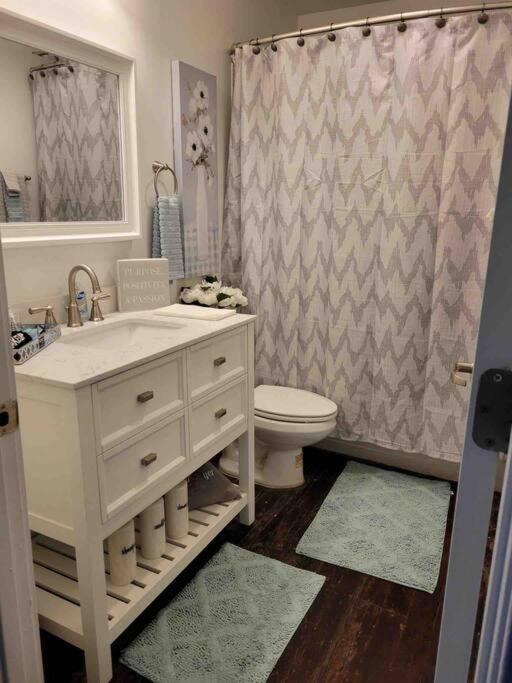 Luxury Condo “Walk To Everything” 孟菲斯 外观 照片